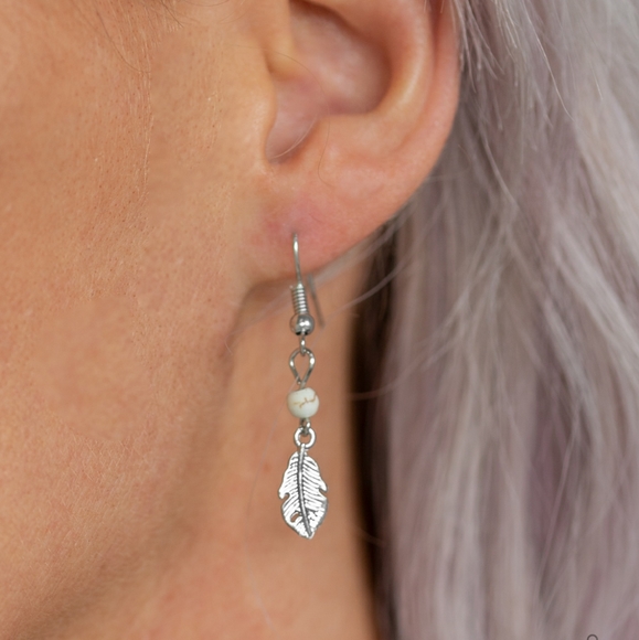 Necklace set - Picture 2 of 2